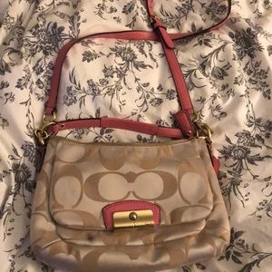 Coach Cross Body Bag 👜